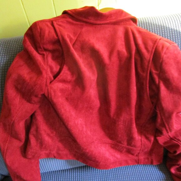 Deep Red Vegan Suede-Feel Zippered Moto Jacket - Picture 4 of 6
